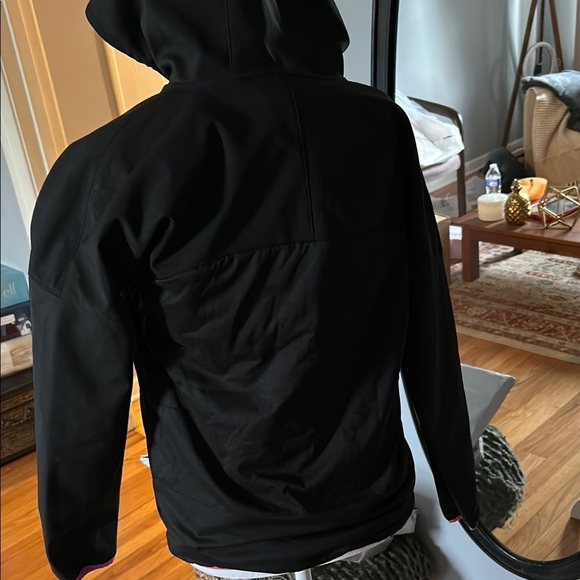 Columbia Black Hooded Jacket with Pink Zipper - Picture 2 of 6